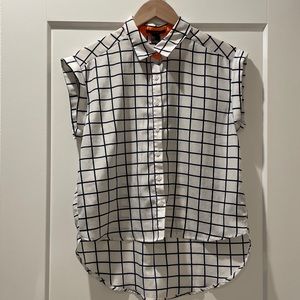 Forever 21 Window Pane Short Sleeve Button Shirt S